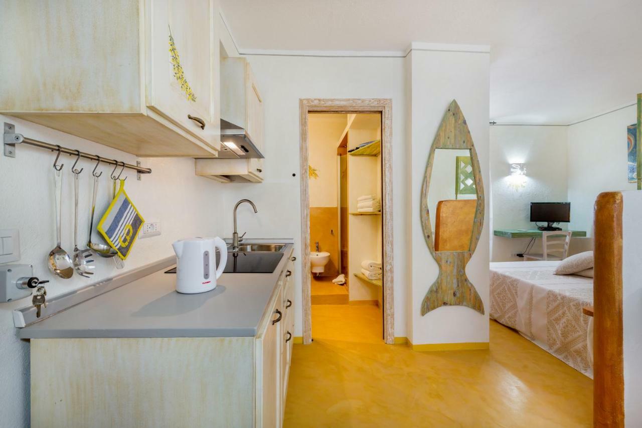 Palazzo Beddoro Apartment Сан Панталео Екстериор снимка