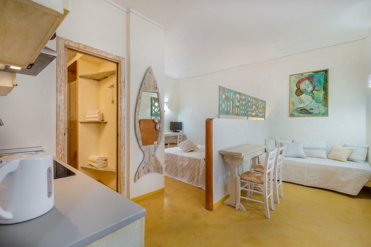 Palazzo Beddoro Apartment Сан Панталео Екстериор снимка