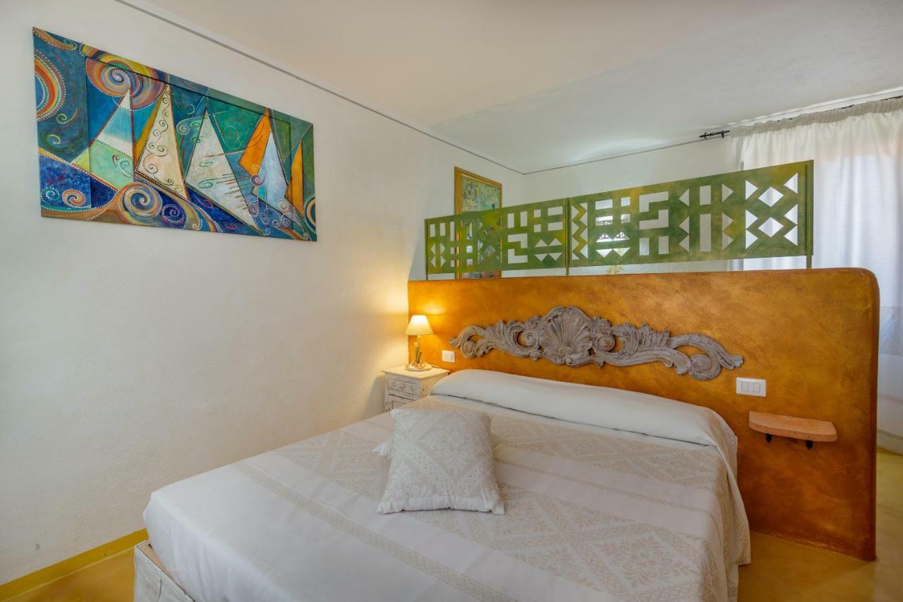 Palazzo Beddoro Apartment Сан Панталео Екстериор снимка